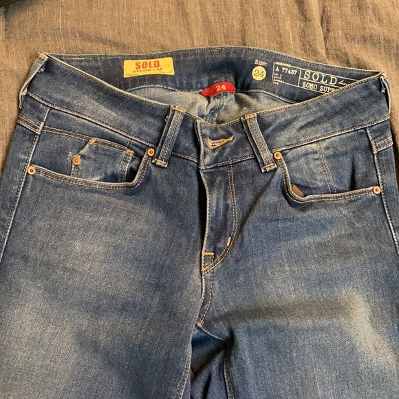 Jeans - Picture 3 of 4